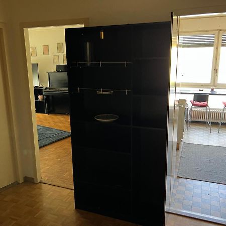 2 Bedroom Flat Near Nations And In The Center Женева Екстер'єр фото