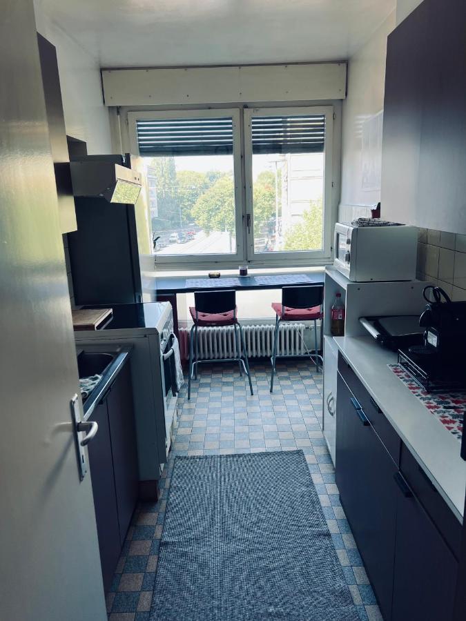 2 Bedroom Flat Near Nations And In The Center Женева Екстер'єр фото